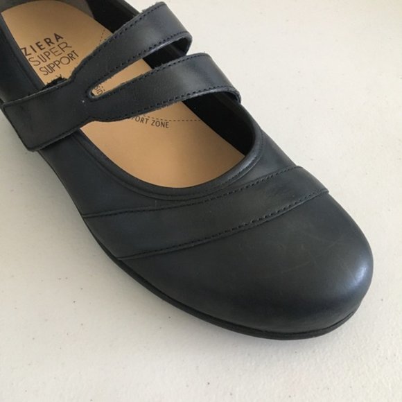 Ziera Xray Leather Mary Jane Comfort Shoes - Picture 4 of 10
